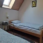 Gostisce Jelka Alojamento de Acomodação e Pequeno-almoço