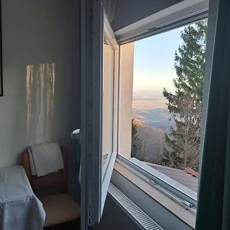 Gostisce Jelka Bed and Breakfast Hočko Pohorje