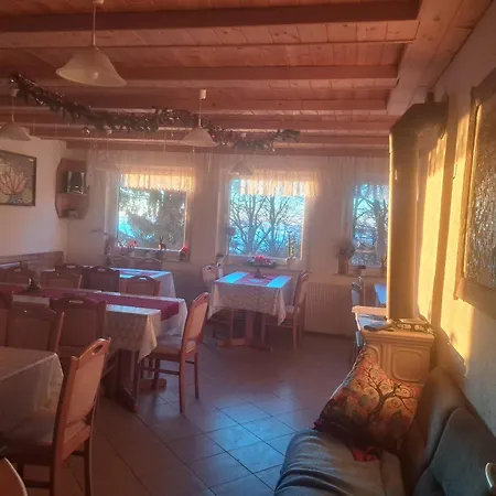 Bed and Breakfast Gostisce Jelka *