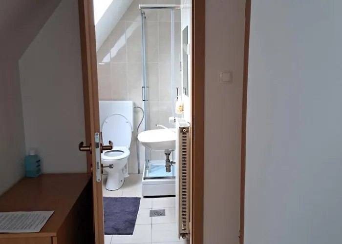 Gostisce Jelka * Hočko Pohorje